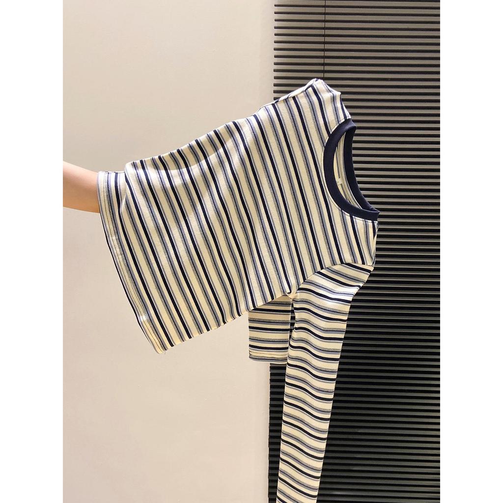 Women's Slim Fit Color Block Stripe Long Sleeve T-shirt - American Design for Spring and Autumn.