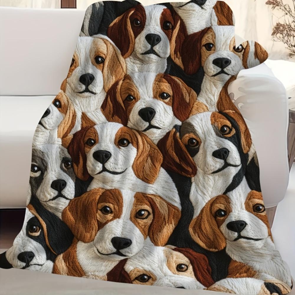 1Pc Beagles Soft And Comfortable Flannel Blanket Mixed Color Polyester Material, Suitable For All Seasons, Couch Bed Office Naps