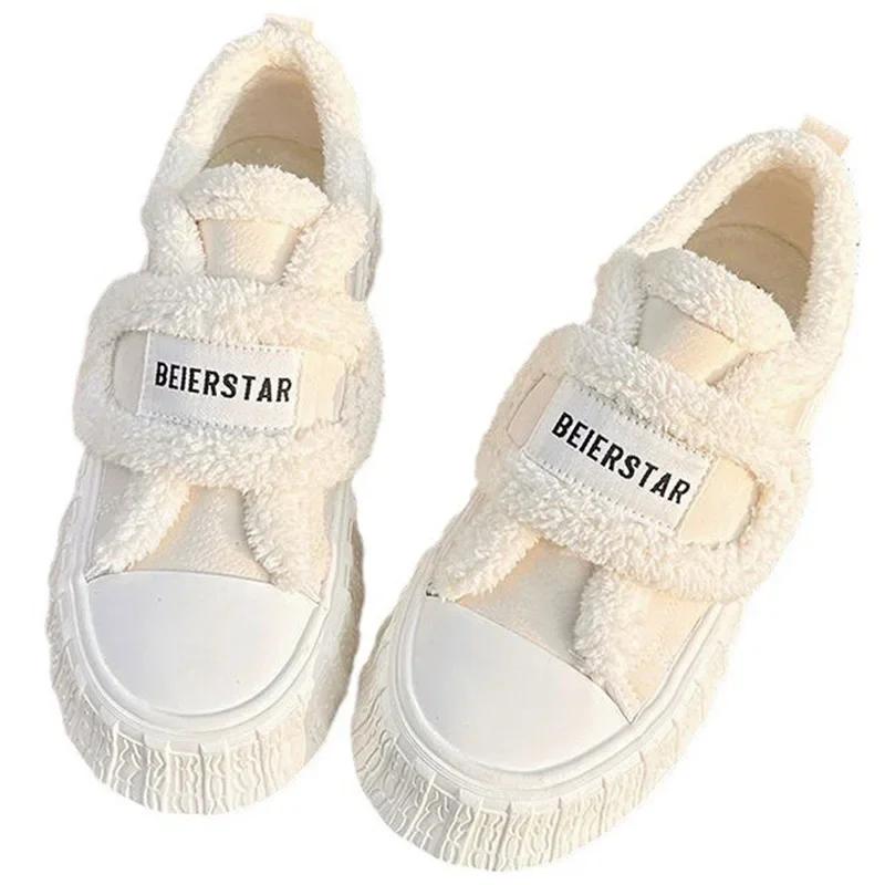 2024 Nye Vinter Damer Pustende Varme Joggesko Hvite Svarte Ullsko Joggesko Casual Løping Plattform Y2K Lolita Skallsko