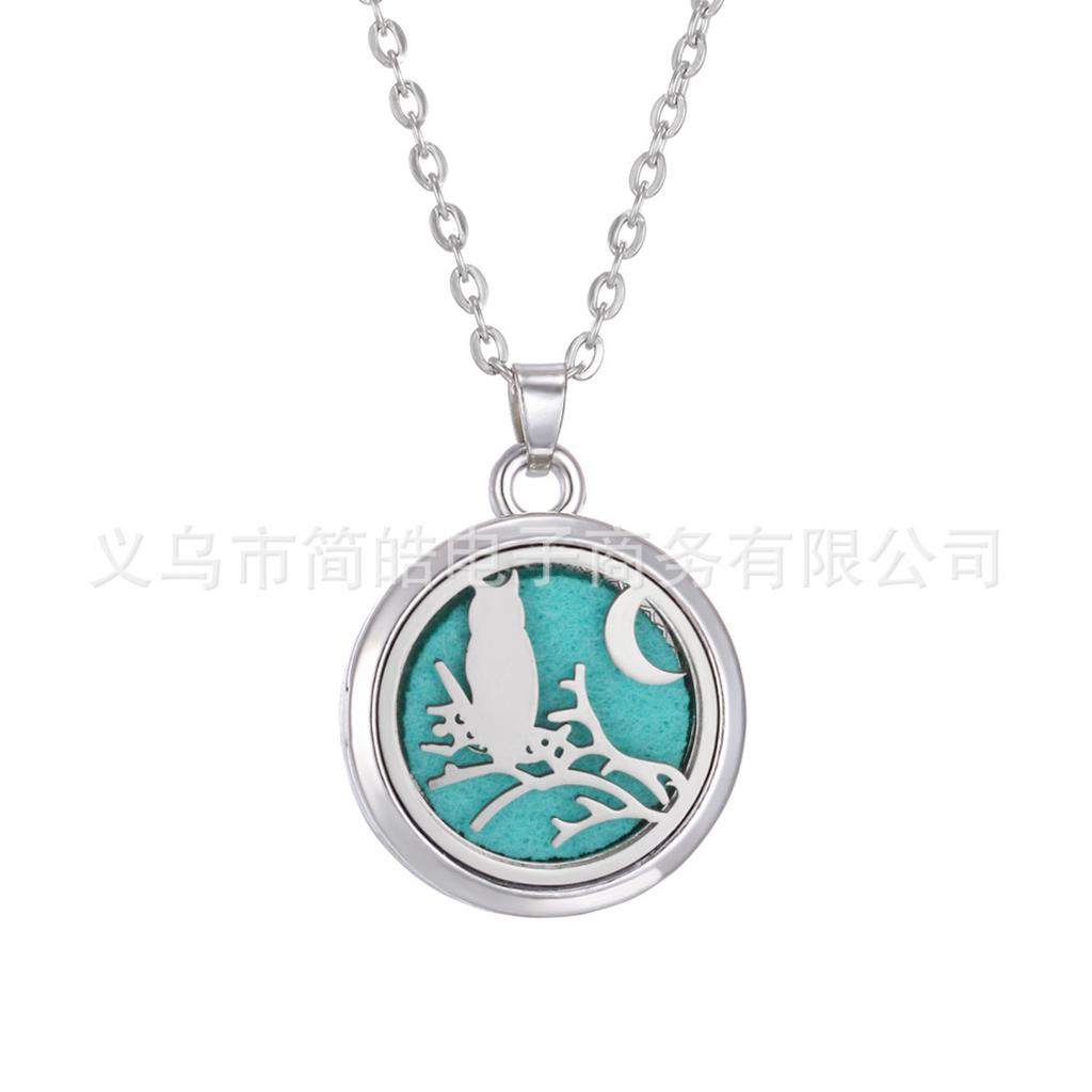 Tree Of Life Alloy Gold Aromatherapy Pendant Magnet Style Couples' Openable Circular Openwork Perfume Case