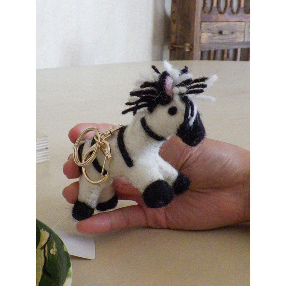 MGR Nepal Felt Zebra Keyring (NEPAL WOOL ZEBRA KEYRING)