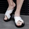 Mode Sommer Herren Hausschuhe Echtes Leder Atmungsaktive Hausschuhe Strandklassiker Leder Pantoletten Outdoor Komfort Übergröße Mode Herrenschuh