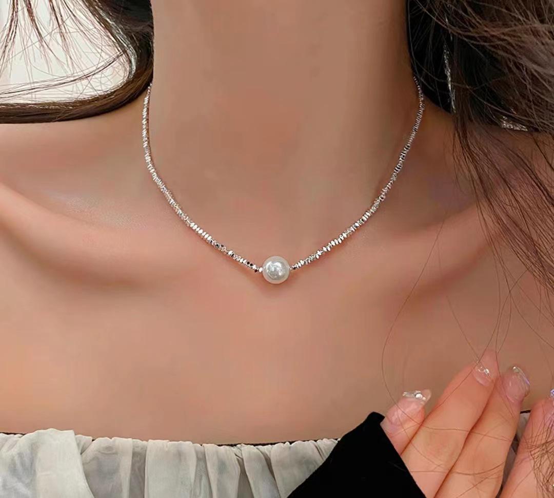 

NK-37 Полигональное Фрагментированное Серебряное Ожерелье: Женский чокер на ключицу в стиле легкой роскоши - Новый стиль высокого класса