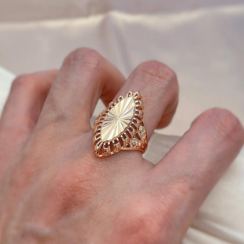 New Fashion Glossy Rings For Women Unusual Creative Hollow Rhombus  Rose Gold Ethnic Bride Vintage Jewelry Quality Ring