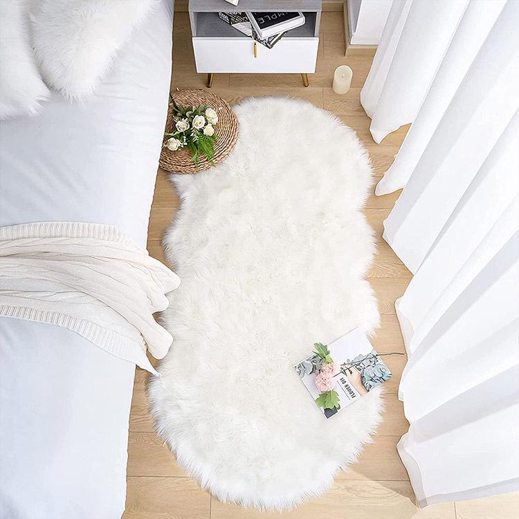 Langfloriger Kunstpelzteppich für Schlafzimmer und Wohnzimmer