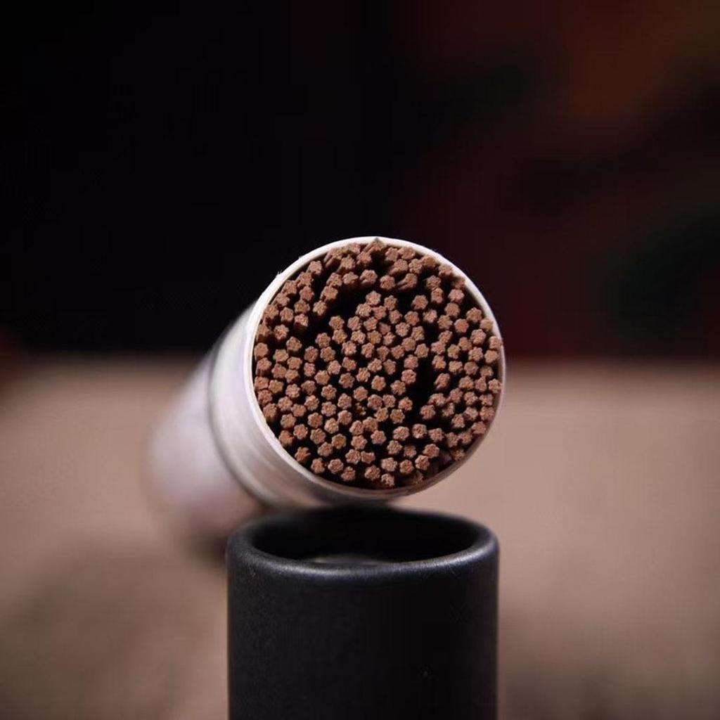 Handmade Plum Blossom Indoor Deodorizing Incense Sticks with Long-lasting Aroma, Cylindrical Packaging