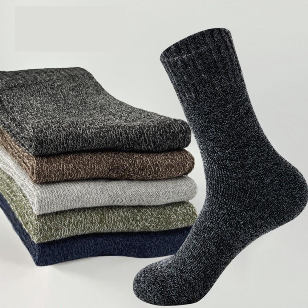 New Thick Looped Winter Socks Non-Slip Softness Warmth Socks Medium Tube Comfort Sports Socks Men Women