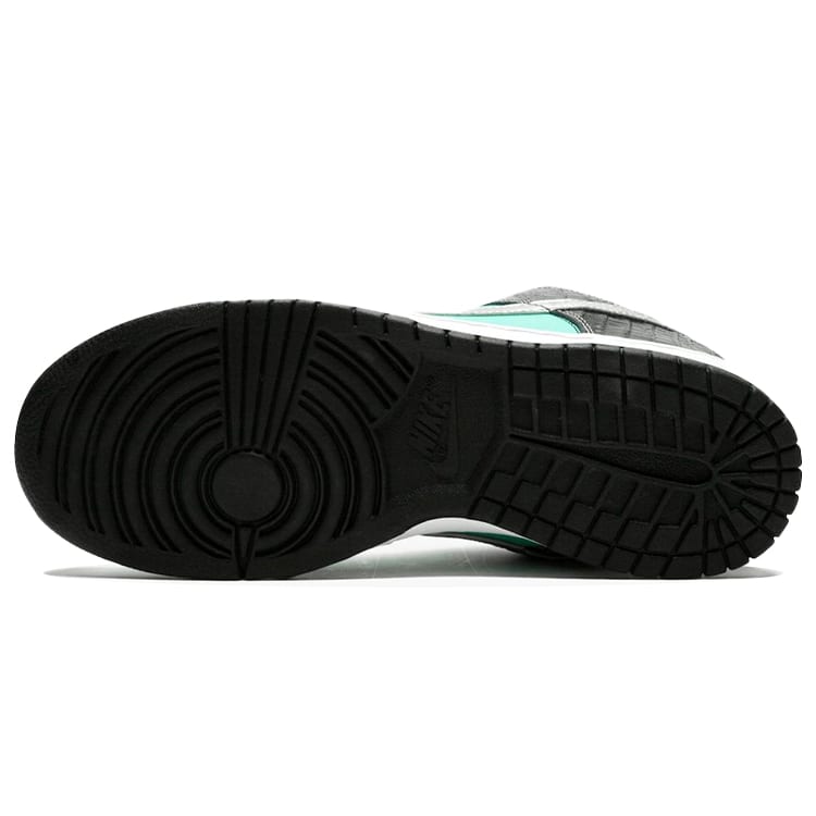 Nike Sb Dunk Low Diamond Supply Co. + Exkluzivní nabídka s Apple Pay! 304292-402