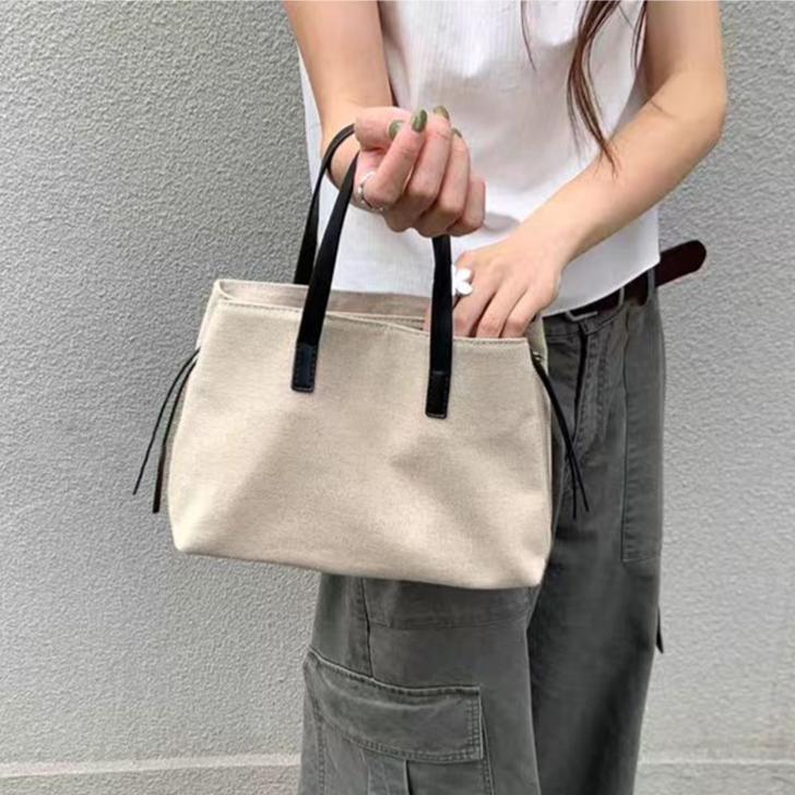 Women's Multi-compartment Zippered Tote Bag Large Capacity Retro Canvas Tote Bag Leisure Simple High-end Commuter Shoulder Bag
