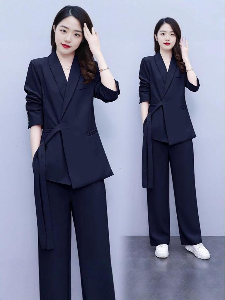 Spring & Autumn Plus Size Women's Wide-Leg Pants Two-Piece Set - Age-Reducing and Fashionable