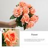 Rosa Artificiale con Foglie Verdi Fiore Finto Realistico Gambo Fiore Finto Casa Ufficio Matrimonio Festa Interno Esterno Fioritura Finta Centrotavola