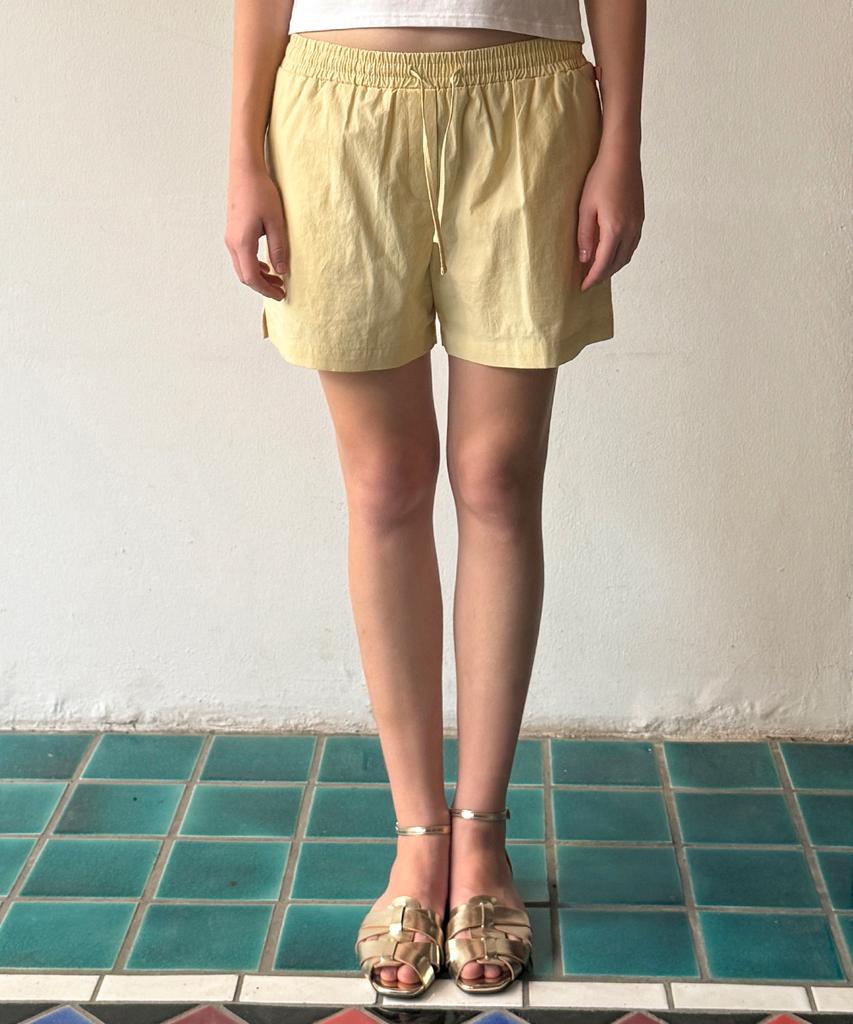 SINOON Basic Point Label Shorts (Yellow)