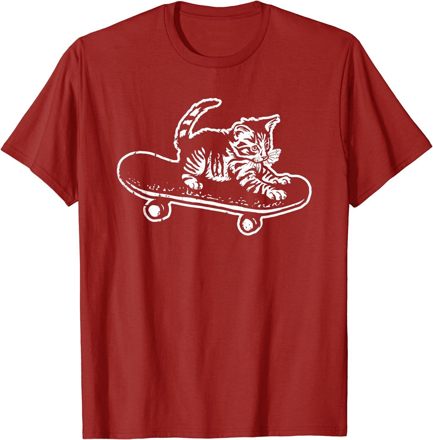 Skateboarding Kitten On A Skateboard Cute Cat Gift Unisex T-Shirt S разноцветный