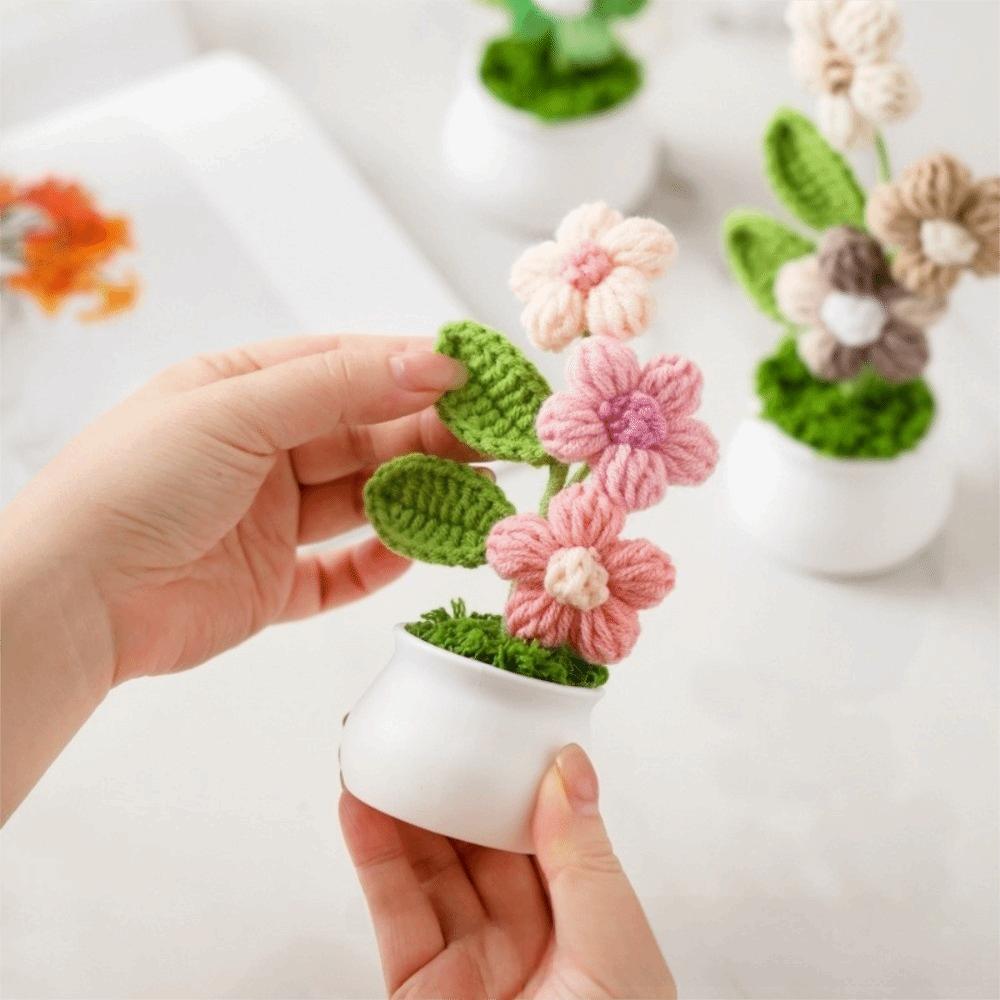 New Mini Crochet Flower Potted DIY Handwoven Crochet Potted Rose Flower Artificial Flowers Pot Birthday Gifts