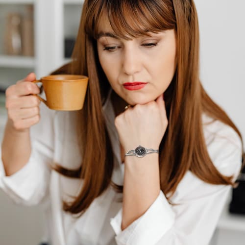 JewelryWe Sparkly Cute Women's Watch, Simple and Fashionable, Perfect for Birthdays and Valentine's Day (Silver)