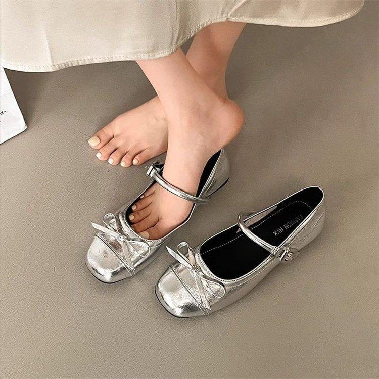 French Round Head Bow Flat Sole Shoes Women's Summer New Small Leather Shoes Shallow Mouth Mary Jane Skirt