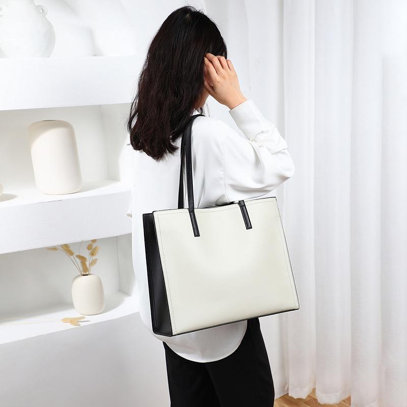 

Сумка женская кожаная сумка тоут квадратная сумка сумка OEM на плечо сумка тоут на заказ 36x31x12.5