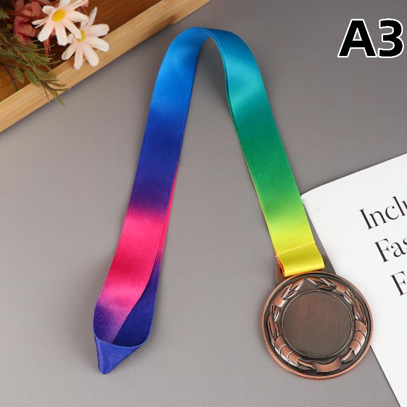 Metall-Auszeichnungsmedaillen mit Halsband Gold Silber Bronze Stil für Sport Akademiker oder jeden Wettbewerb Durchmesser