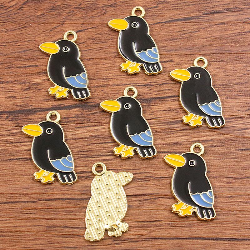 10pcs DIY Jewelry Accessories Cute Multi-colored Bird Parrot Pendant