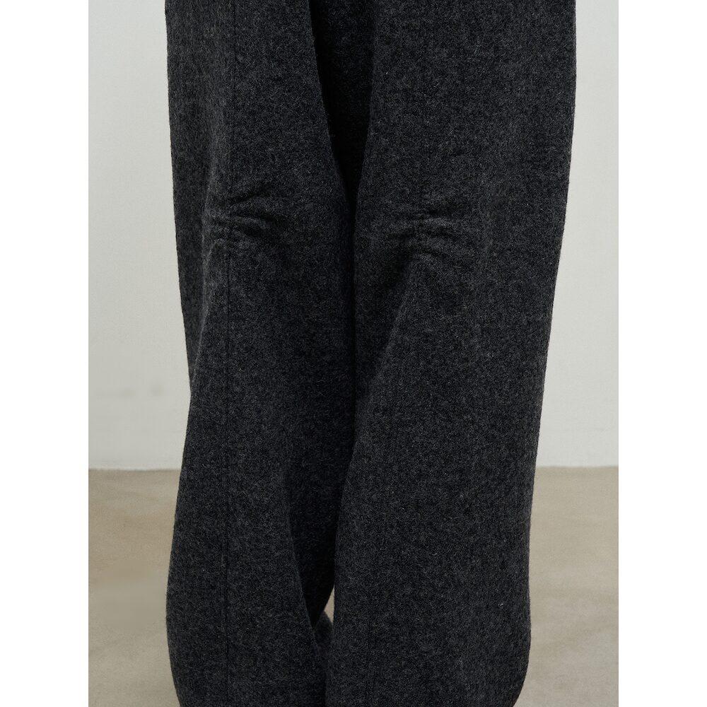 Anggae Melange Wool Blend Curved Pants Gray