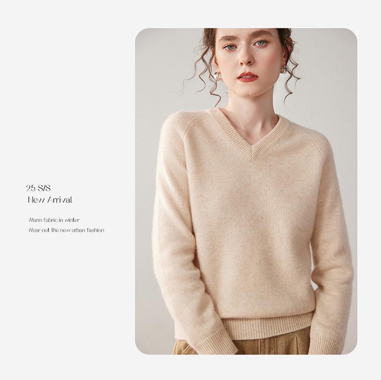 Women's Autumn Winter Cashmere V-Neck Raglan Sleeve Thick Knit Sweater