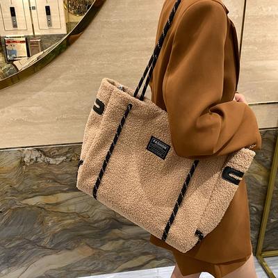 New Lamb Wool Plush Single Shoulder Bag for Women, Trendy Fashionable Large Capacity High-end Tote Bag