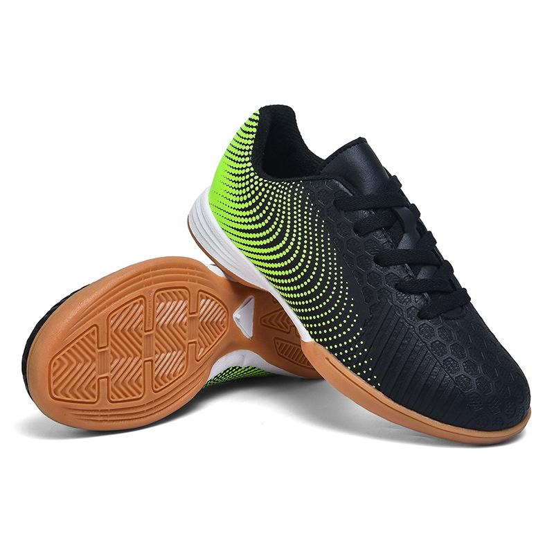 

Foreign Trade 31-46 Large Size, Broken Nails Low Help Student Sports Football Training Shoes Outdoor Training Men s and Women s Sneakers 46