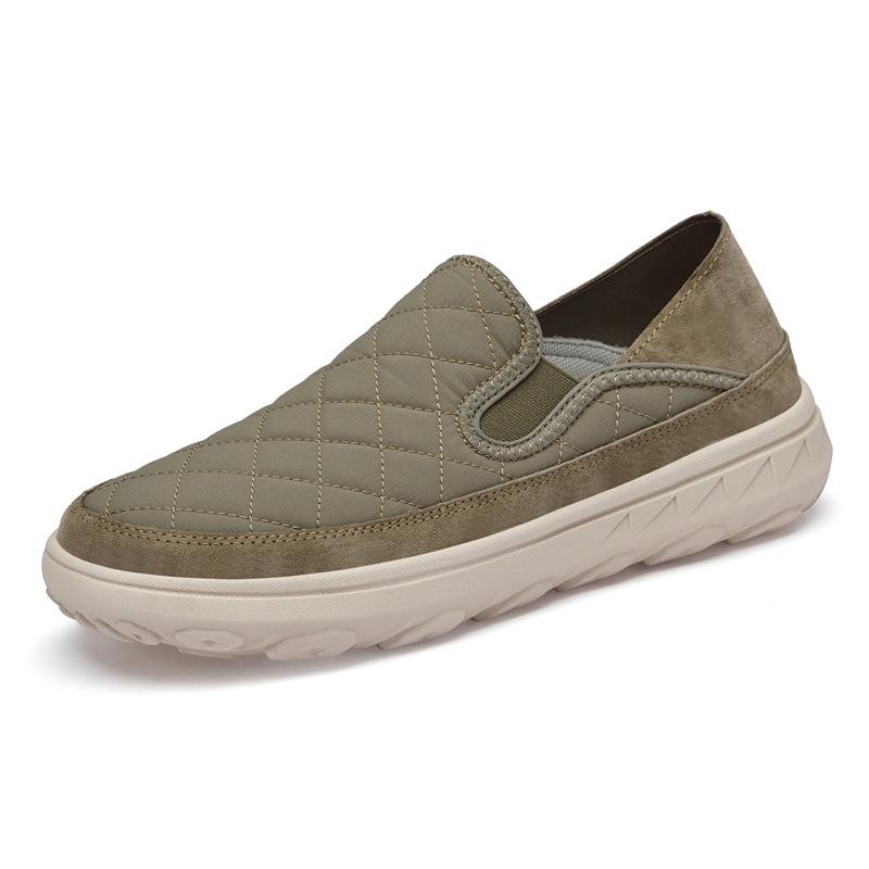 Men's Autumn Slip-on Casual Sports Shoes: Soft Sole, Non-slip, Wear-resistant, Trendy, Versatile Fashion.