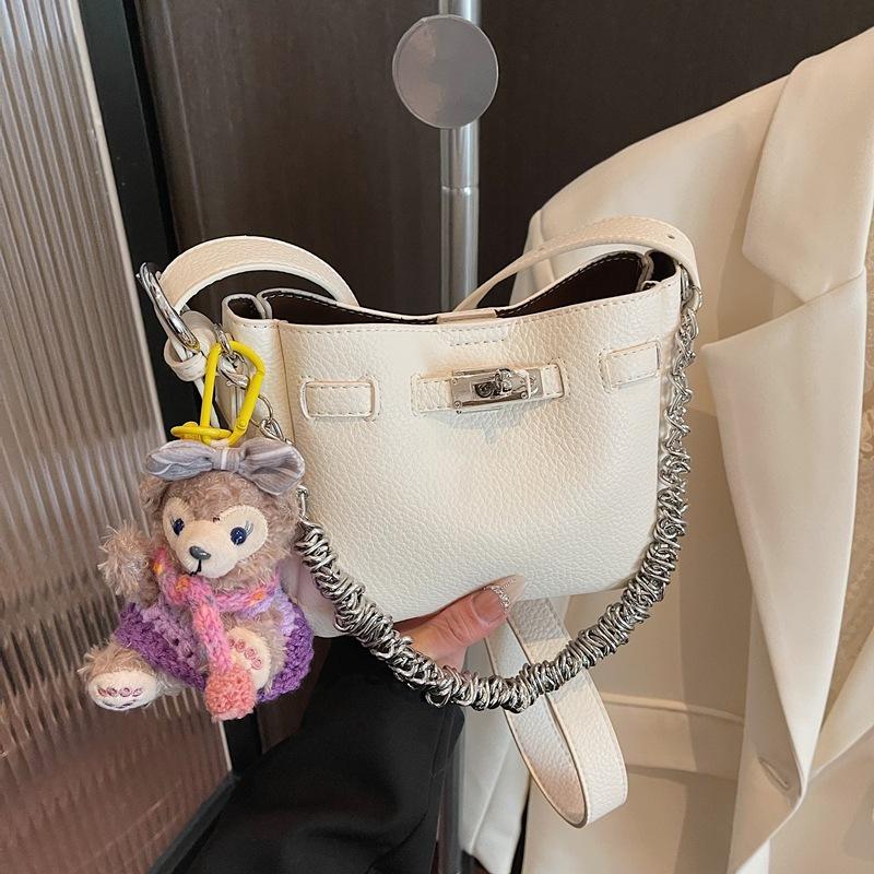 Crossbody bag women's bag 2025 new niche design summer small bag versatile high-end foreign gas chain bucket bag