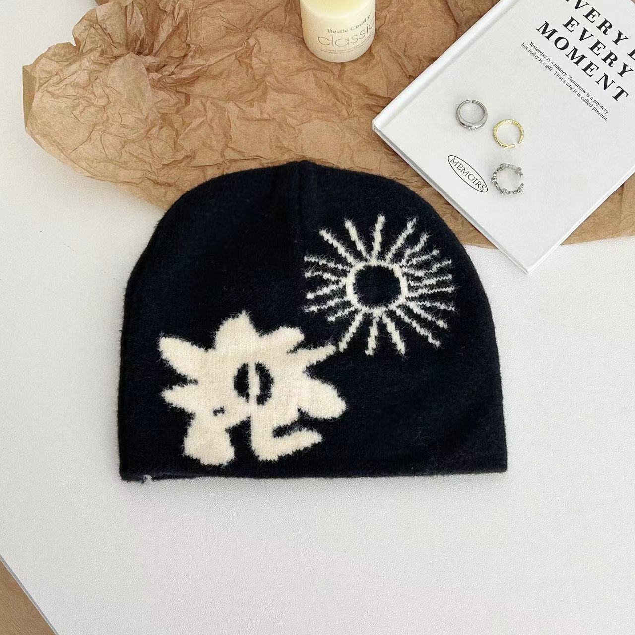 

Модная брендовая шерстяная шапка с подсолнухом мужская и женская осенне-зимняя уличная личность пуловер холодная шапка хип-хоп скейтборд сумка головная шапка Adult (55-58cm) чёрный