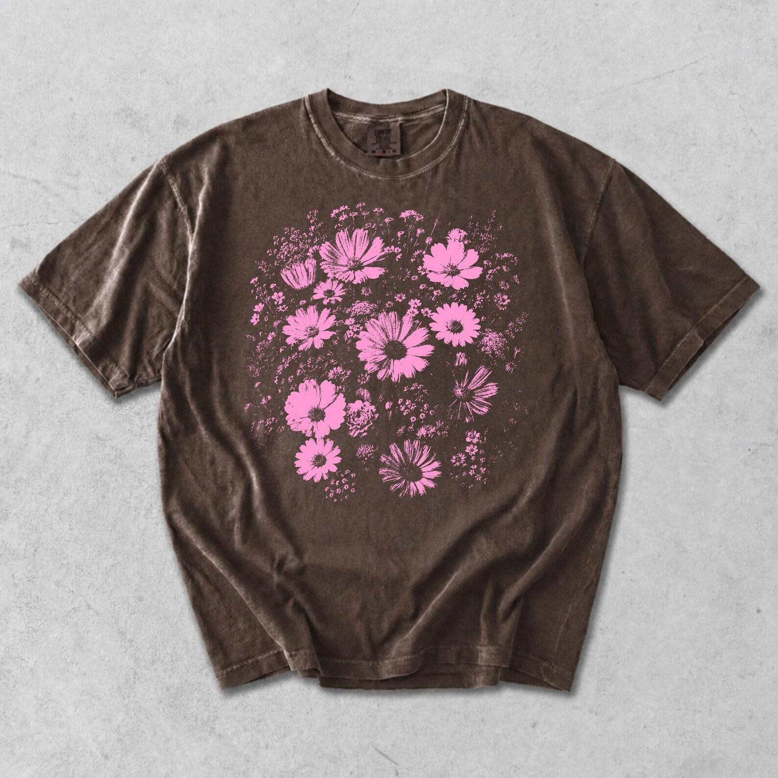 Boho Summer Floral Shirt, Vintage Wildflowers Graphic Tee, Retro Spring Flowers Apparel, Garden Botanical Gift For Her, Summer Vibes Shirt 3XL