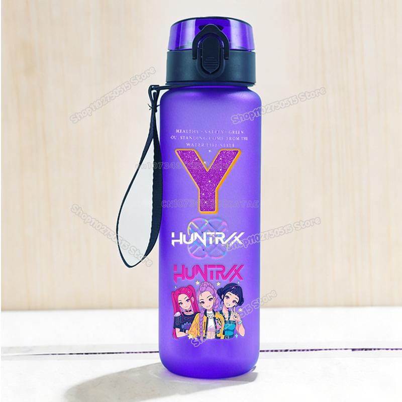 Lovely 650ml KPop Demon Hunters Children Water Bottle Cartoon Letter A-Z Girl Outdoor Sport Straw Bottle Kids Drink Cup Plastic Jugs