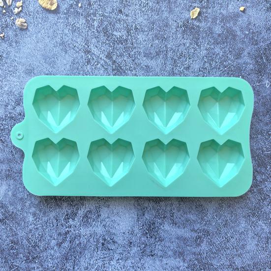 8-Holte Diamant Hart Siliconen Vorm voor Bakken Anti-Aanbak Valentijnsdag Chocoladevorm 3D Diamant Hartvormige Snoep IJsblokjesvorm Zeepmaakvorm