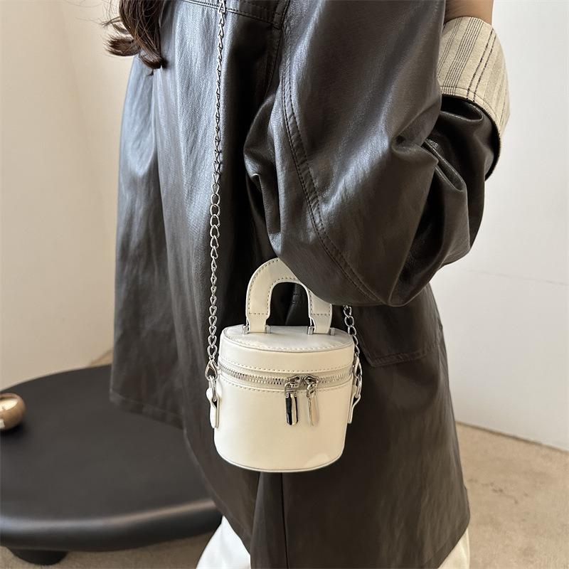 Niche messenger bag women's fashion texture popular bag women's new shoulder bucket bag