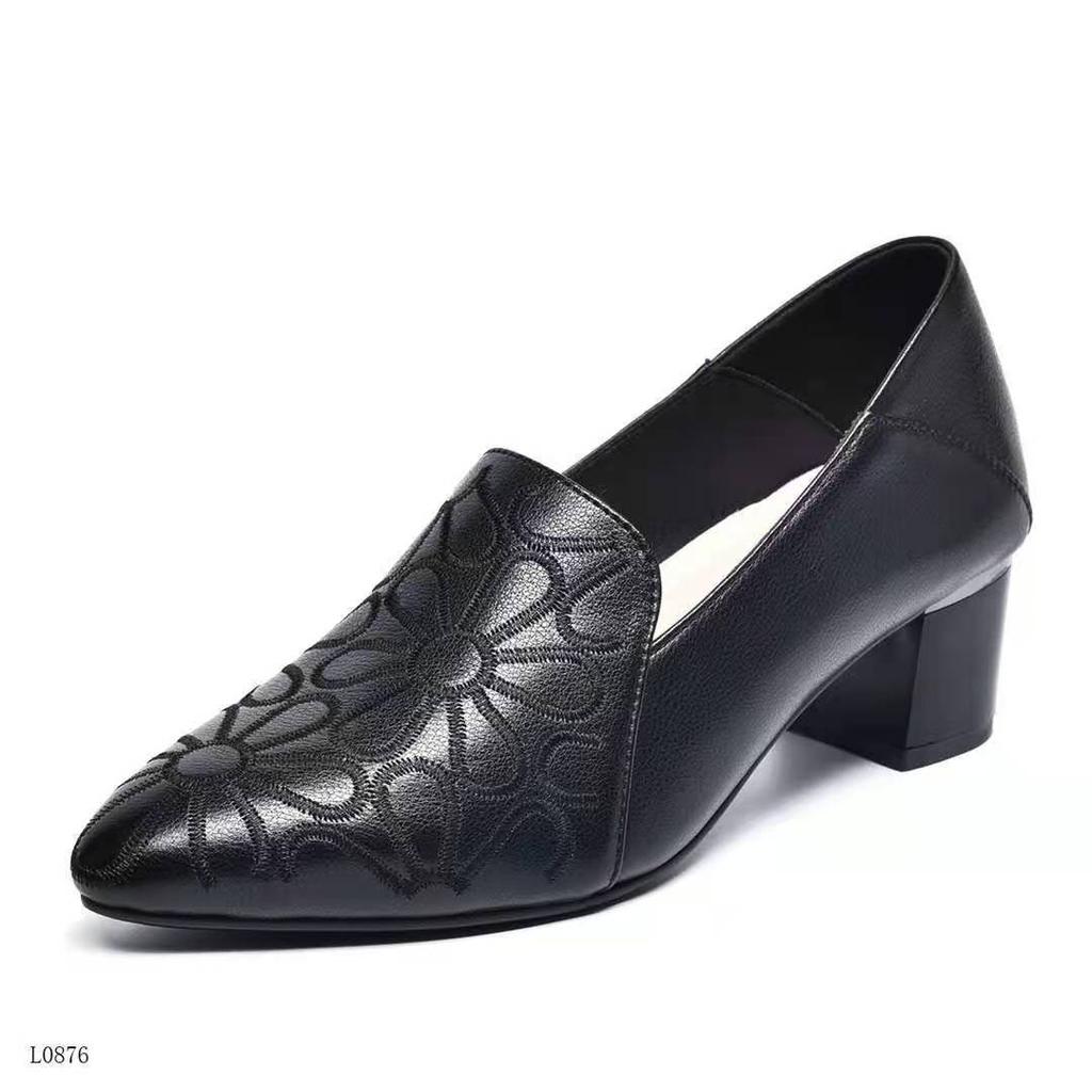 Middle Heel Spring and Autumn Embroidered Single Shoes Women's Deep Mouth Pointed Head Middle Heel Fashion Versatile Middle Heel Work Shoes Internet C