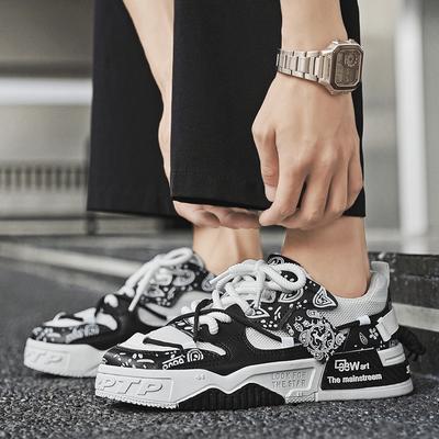 2025 neue Herren Herbst Internet-Berühmtheiten neue vielseitige Sportschuhe mit dicker Sohle lässige Jugendliche höhenvergrößernd Nische trendige Schuhe