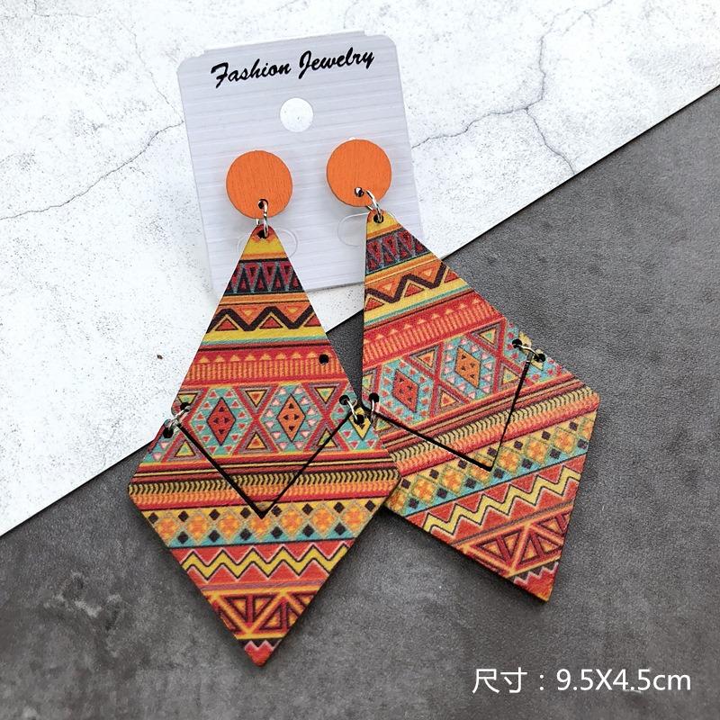 Bohemian Wood Earrings Women's Personality Exaggerated Print Flower Stud Earrings Vacation Versatile Temperament Earrings