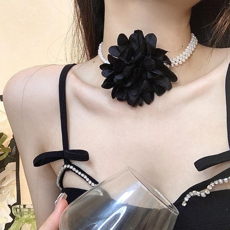 Stylish Double Layer Necklace Floral Choker Imitation Pearls Choker Vintage Neck Jewelry Elegant Flower Choker for Women