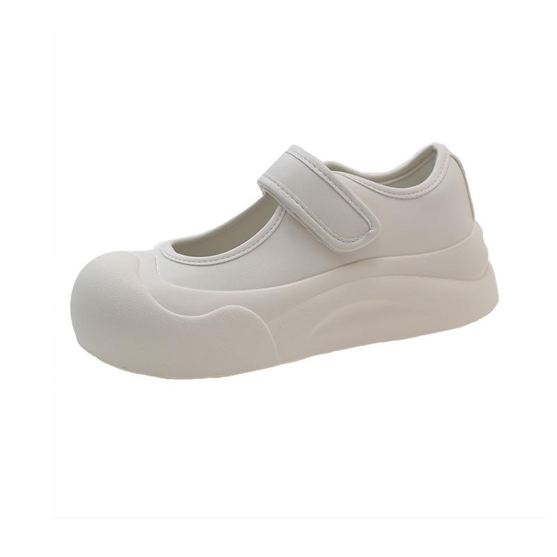 Platform bread women's shoes spring 2025 fashion versatile white shoes design sense Velcro single shoes breathable increase