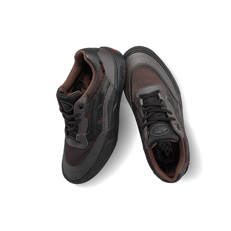 Justin Henry X Vans Wayvee Coffee Bean Unisex Sneakers Brown VN0A5JIA8AC