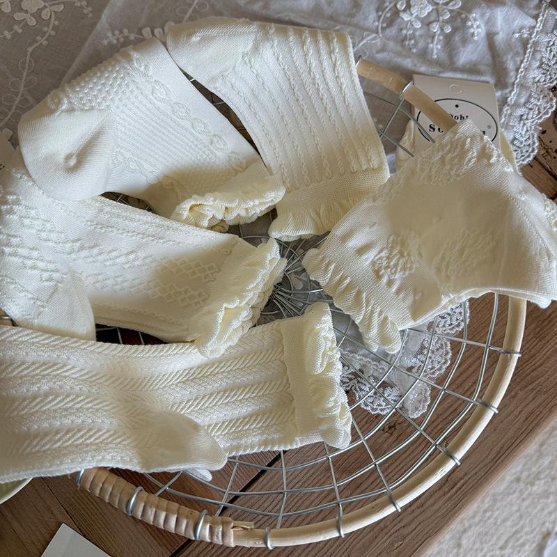 Female Spring and Autumn Sweet Three Dimensional Relief Bubble Mouth Lace Ballet Wind Boneless White Tube Pile Socks