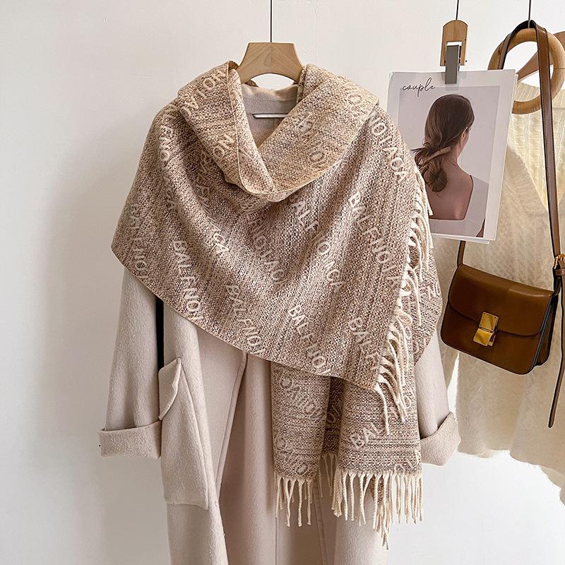 

24 новых двухсторонних шарфа из шерсти с бахромой и буквами, мужской и женский, модный, утолщенный, универсальный платок, ощущение высокого класса, окружность 190CM