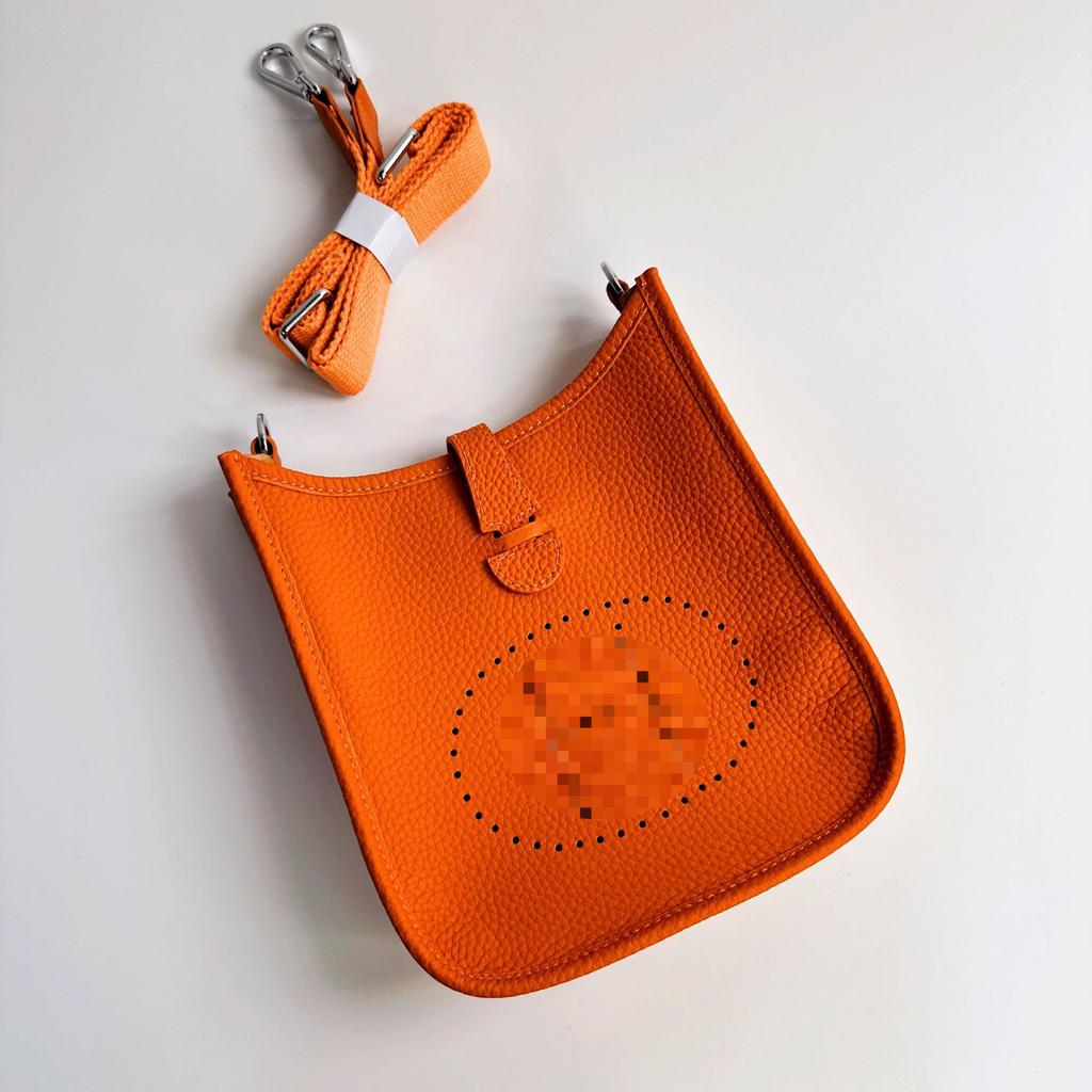 Bag Women's Leather Crossbody Bag Premium Texture First Layer Cowhide Bucket Bag Hollow Lychee Pattern Shoulder Bag