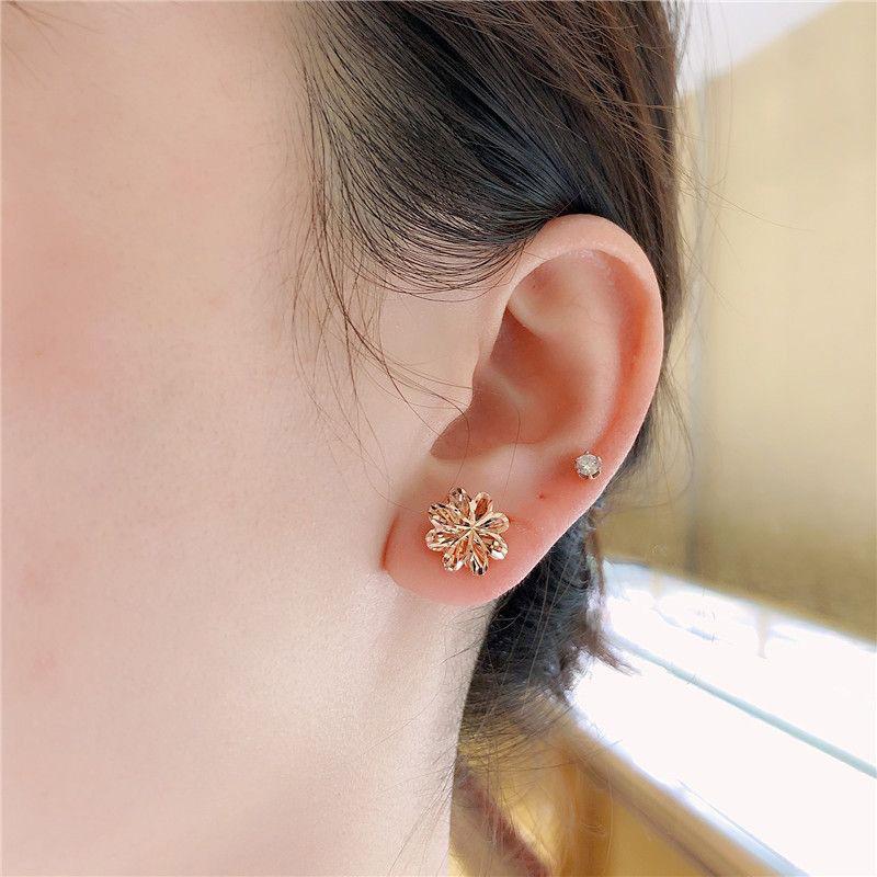 Exquisite Russian Purple Gold Classic Car Flower Rose Stud Earrings Sweet Rose Gold Hollow Flower Stud Earrings Jewelry