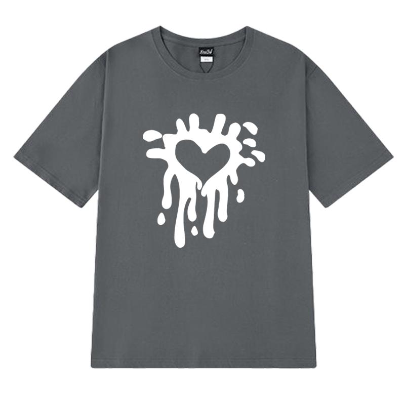 2025 New in Heart Print Japanese Simple short sleeve T-shirts Men Women Fashion Y2k Cotton T shirt Unisex Trend Oversized Tops