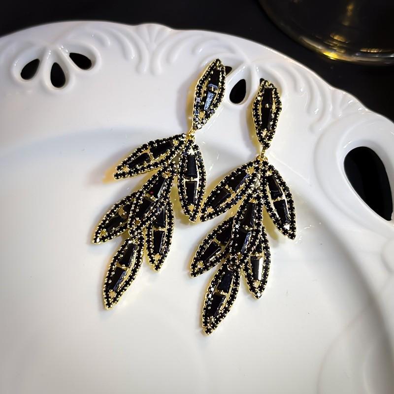 2025 Diamond Geometric Flower Tassel Earrings – Korean Cold Style, Light Luxury for Women