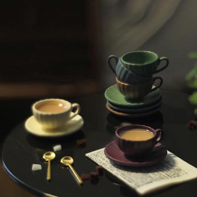 3 Adet/Takım 1:12 Dollhouse Mini Mobilya Modeli Diy Erişim Kahve Fincanı Tabağı Kaşık
