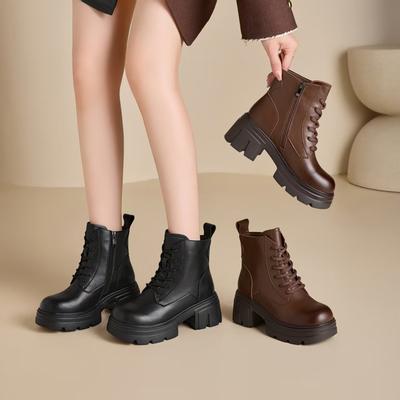 Schwarze Skinny Vielseitige Martin Boots Damen 2025 Herbst und Winter Neu Britisch Höhenerhöhend Grober Absatz Kurze Stiefel Mode Lokomotivstiefel