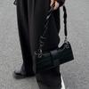 High-end Single Shoulder Underarm Bag Women's New Trendy Fashion Niche Design Popular Texture Messenger Bag