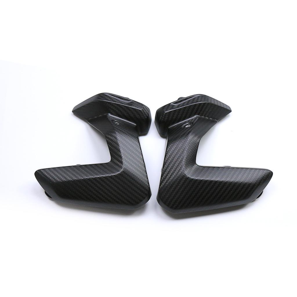 BMW R1250RS Carbon Fiber Cylinder Head Side Panel Modification Accessories